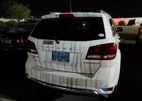 2019 Dodge Journey Crossroad из США, поврежденный, VIN 3C4PDDGG6KT821591